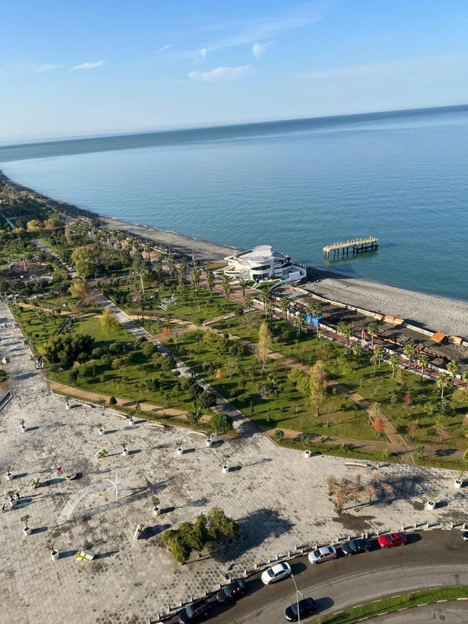Студия С Потрясающим Видом На Море В Orbi Beach Tower バトゥーミ エクステリア 写真